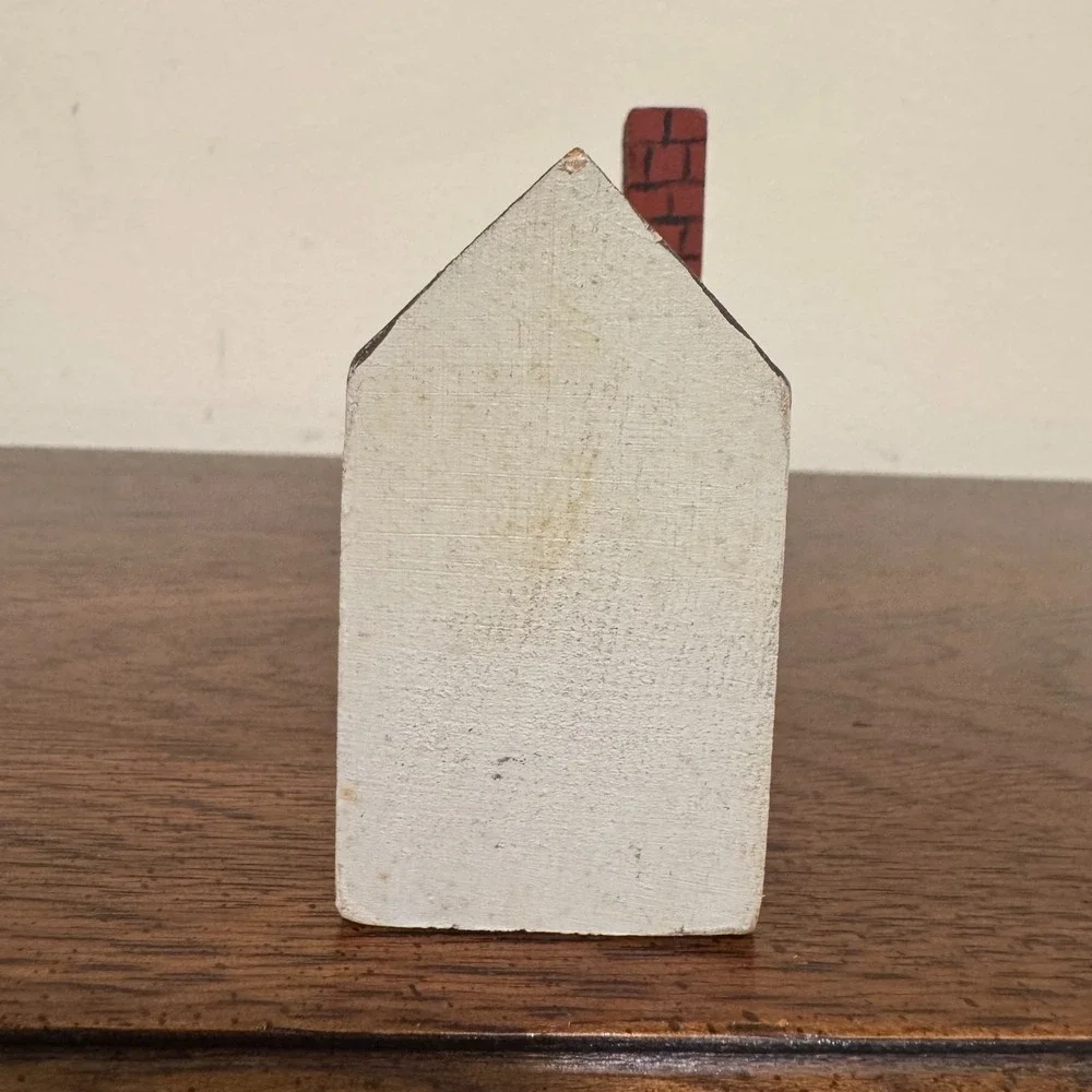 Vintage Hand Painted Wooden House w/Heart Shutters & Hanging Plant 1987